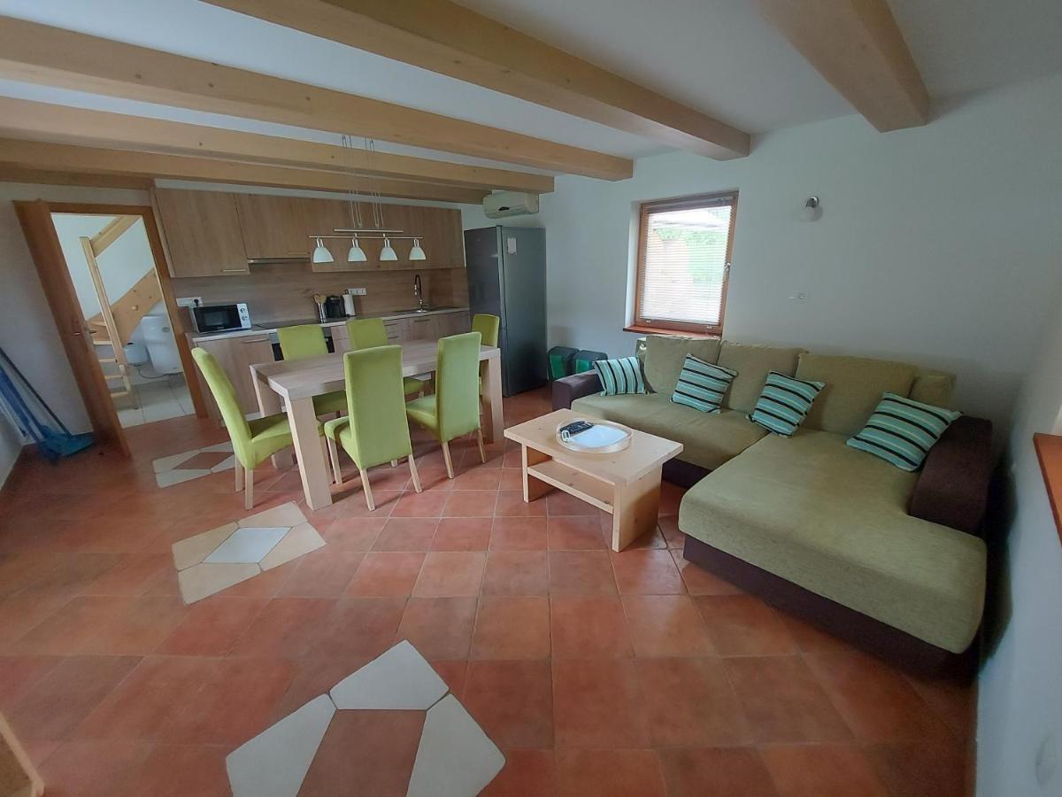רדובליצ'ה Apartma Markelj מראה חיצוני תמונה